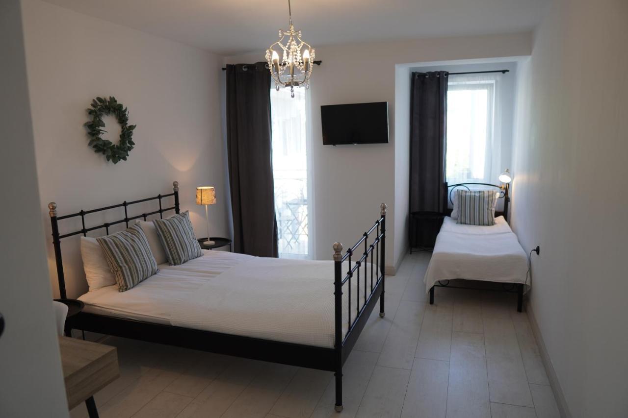 Pod Roza Bed & Breakfast Łeba Exterior foto